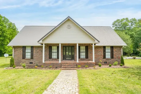 5904 New Highway 7 Santa Fe TN 38482