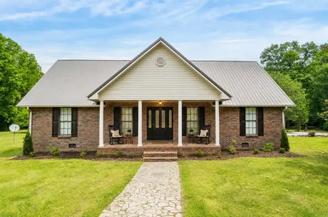 5904 New Highway 7 Santa Fe TN 38482