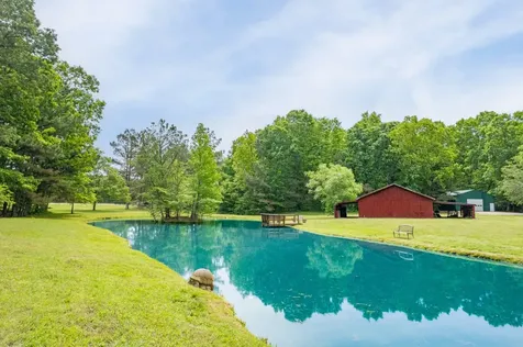 5904 New Highway 7 Santa Fe TN 38482