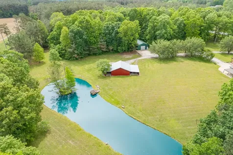 5904 New Highway 7 Santa Fe TN 38482