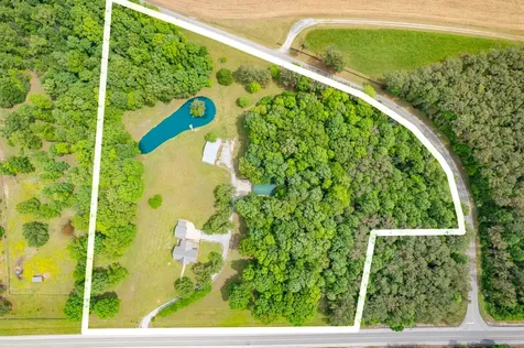 5904 New Highway 7 Santa Fe TN 38482