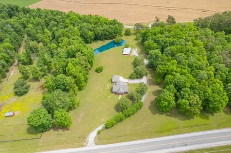 5904 New Highway 7 Santa Fe TN 38482