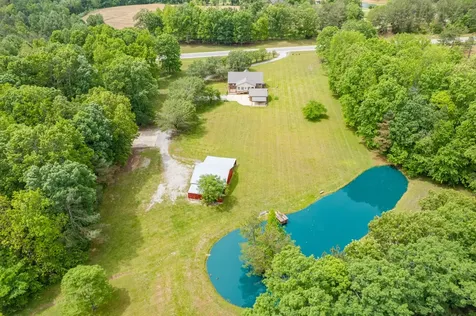 5904 New Highway 7 Santa Fe TN 38482