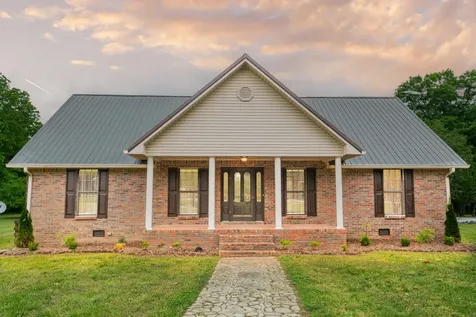 5904 New Highway 7 Santa Fe TN 38482
