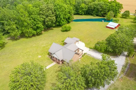 5904 New Highway 7 Santa Fe TN 38482
