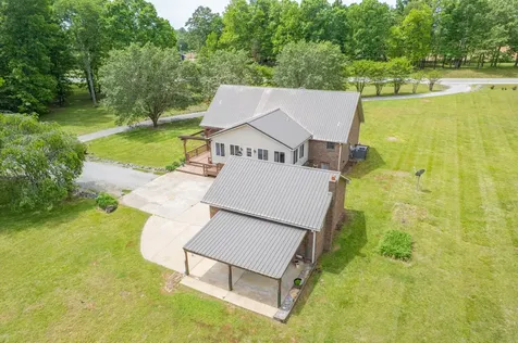 5904 New Highway 7 Santa Fe TN 38482