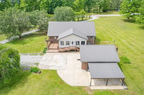 5904 New Highway 7 Santa Fe TN 38482