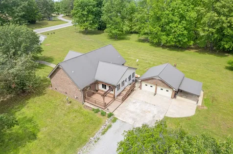 5904 New Highway 7 Santa Fe TN 38482