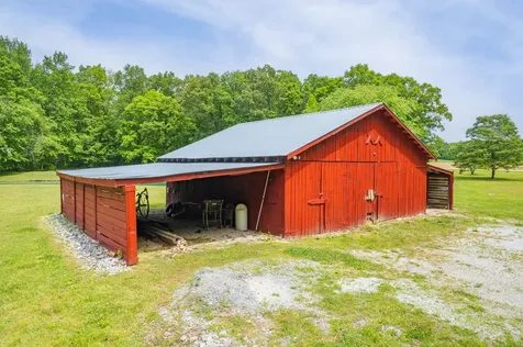 5904 New Highway 7 Santa Fe TN 38482