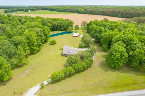 5904 New Highway 7 Santa Fe TN 38482