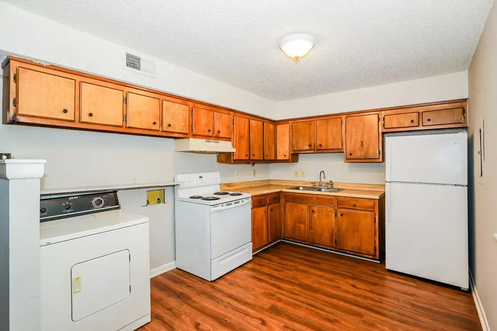 4355 Central Valley Drive Hermitage TN 37076