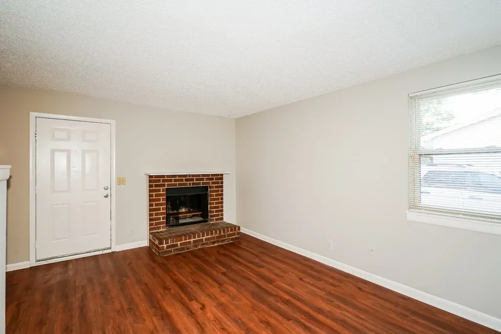 4355 Central Valley Drive Hermitage TN 37076