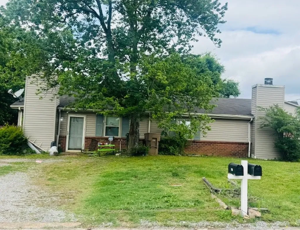4355 Central Valley Drive Hermitage TN 37076