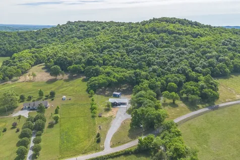 402 Cortner Hollow Road Petersburg TN 37144