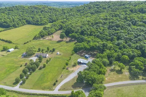 402 Cortner Hollow Road Petersburg TN 37144