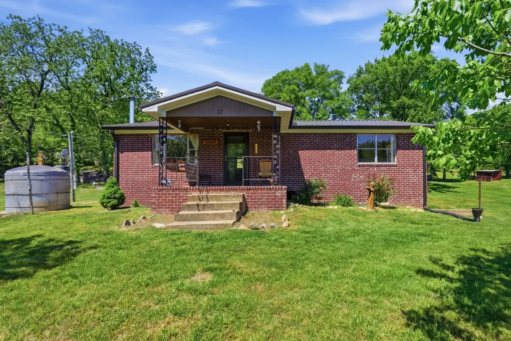 1840 Rock Springs Road Watertown TN 37184