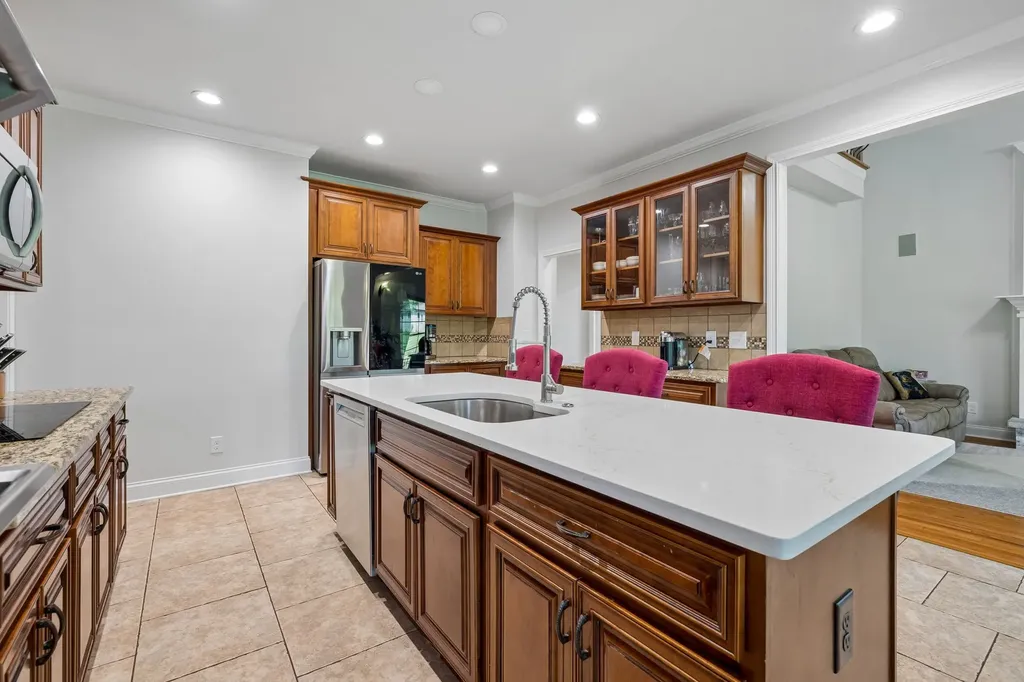 2440 Settlers Trace Clarksville TN 37043
