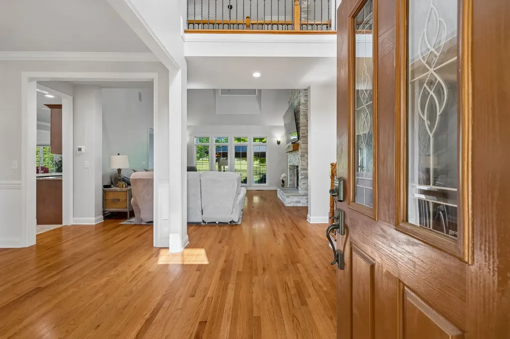 2440 Settlers Trace Clarksville TN 37043