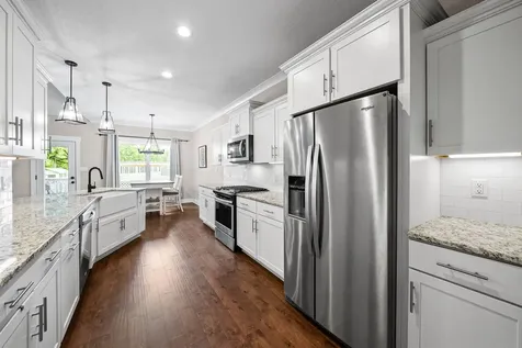 317 Alonzo Place Cunningham TN 37052