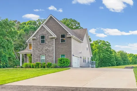 317 Alonzo Place Cunningham TN 37052