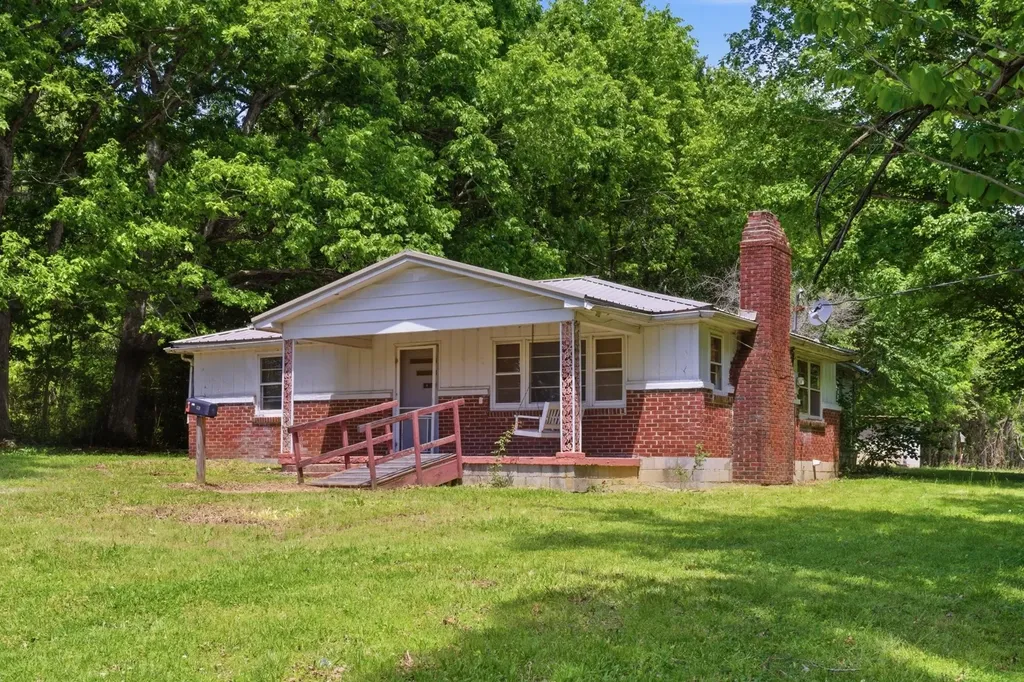 3962 Highway 70, W Dickson TN 37055