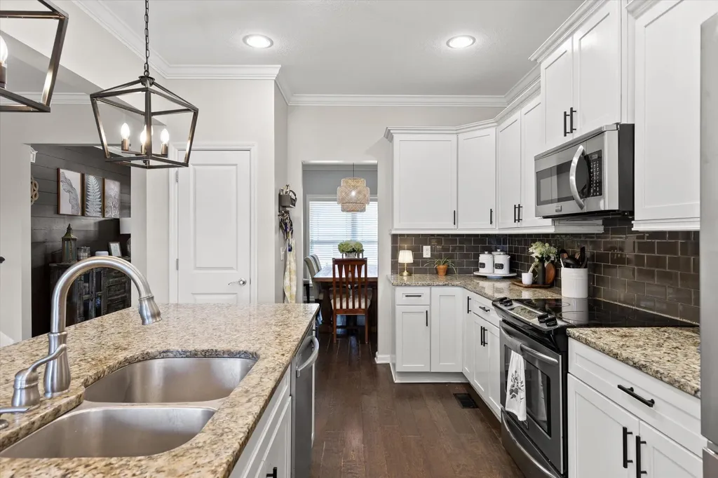 74 Shoreline Trace Fort Oglethorpe GA 30742