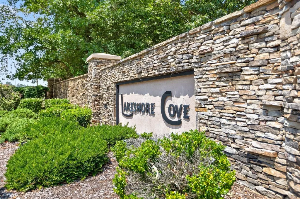 74 Shoreline Trace Fort Oglethorpe GA 30742