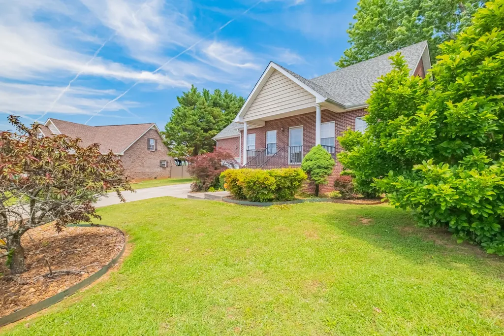 61 Brookfield Circle Winchester TN 37398