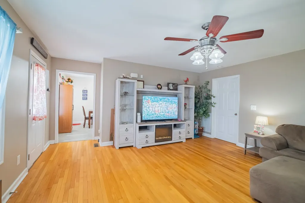 61 Brookfield Circle Winchester TN 37398