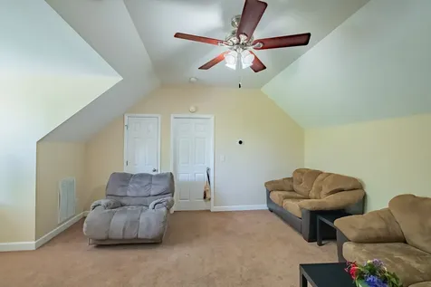 61 Brookfield Circle Winchester TN 37398