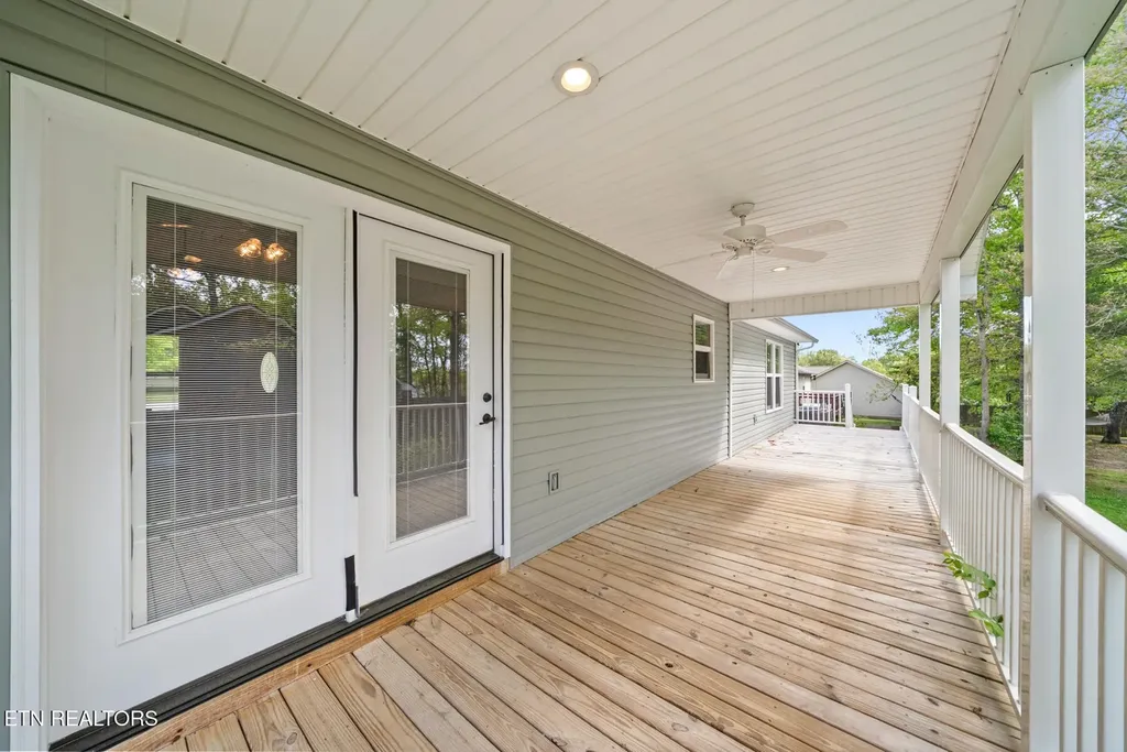 455 Carriage Drive Crossville TN 38555