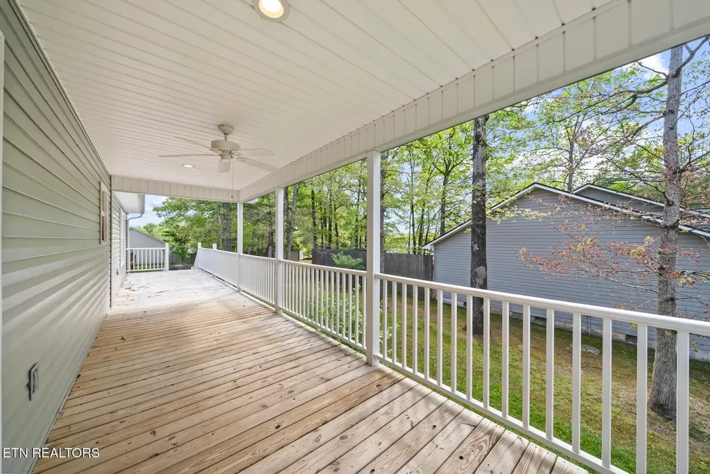 455 Carriage Drive Crossville TN 38555