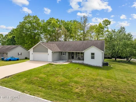 455 Carriage Drive Crossville TN 38555