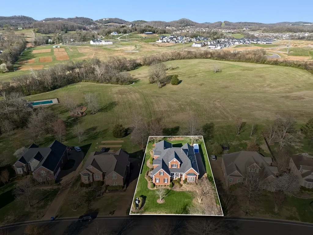 520 Montridge Court Franklin TN 37067