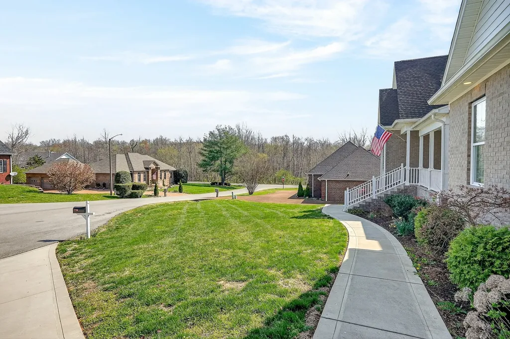 2109 Boxwood Circle Cookeville TN 38506