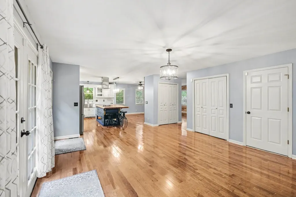 406 Hicks Road Nashville TN 37221
