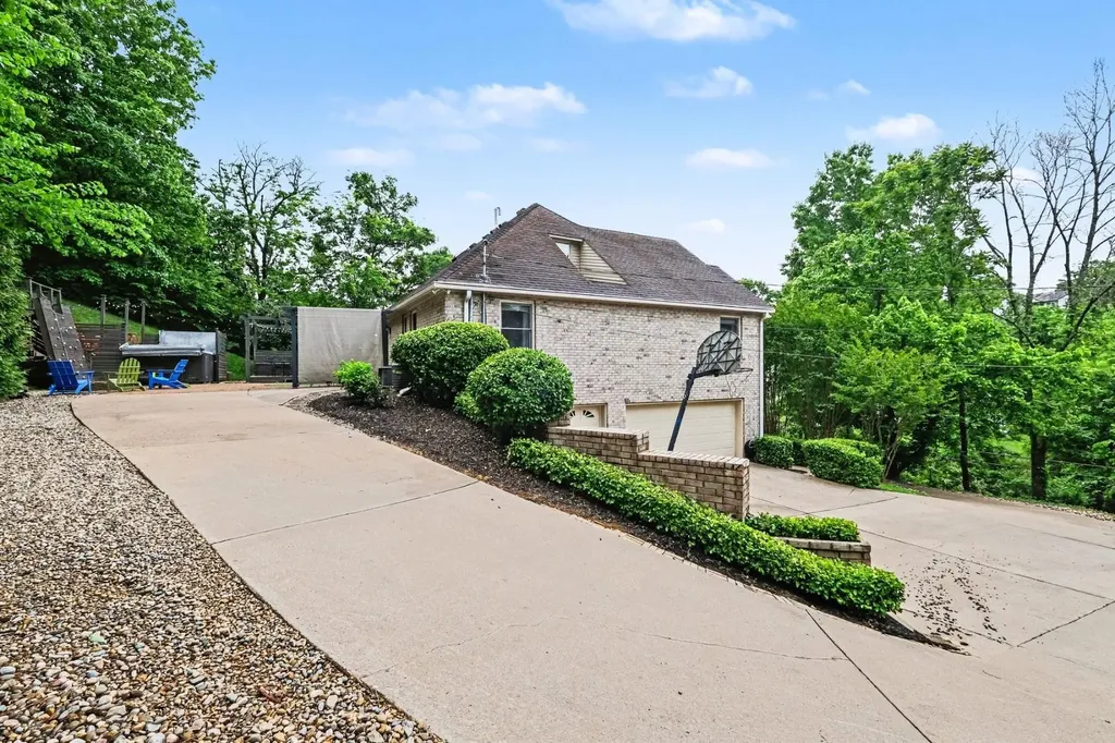 406 Hicks Road Nashville TN 37221