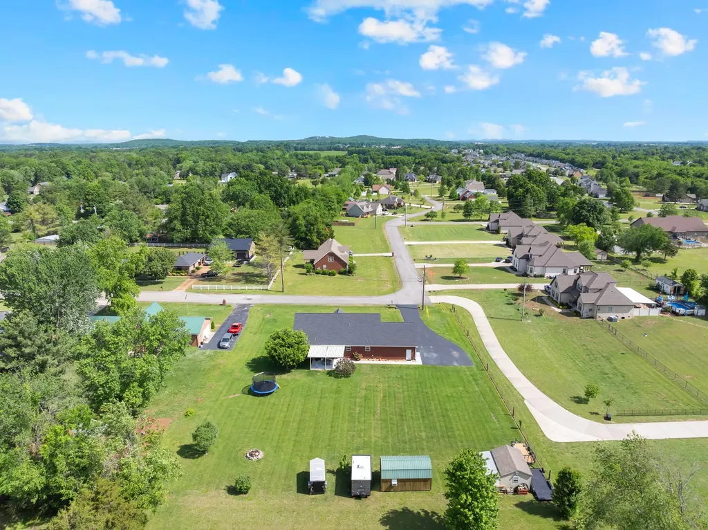560 Crosswood Court Murfreesboro TN 37127