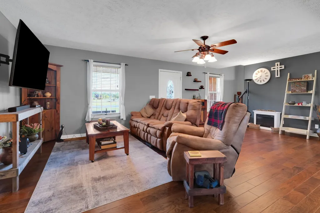 560 Crosswood Court Murfreesboro TN 37127