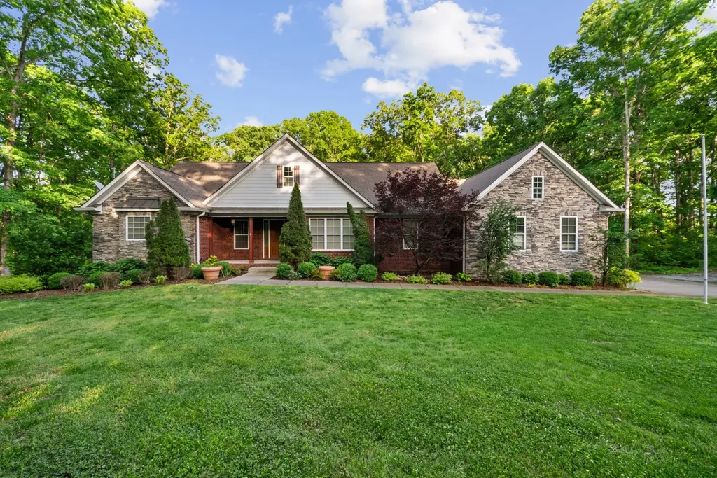 5751 Pinewood Road Franklin TN 37064