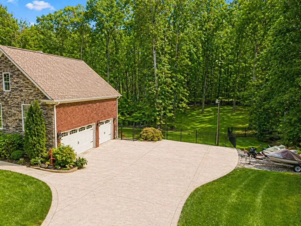 5751 Pinewood Road Franklin TN 37064