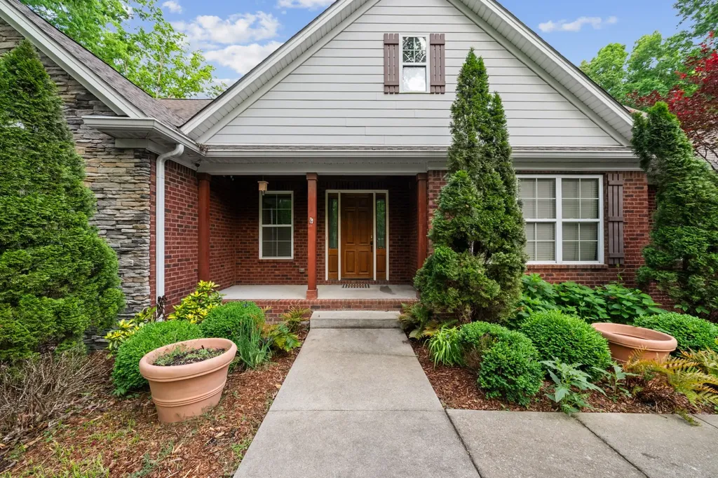 5751 Pinewood Road Franklin TN 37064