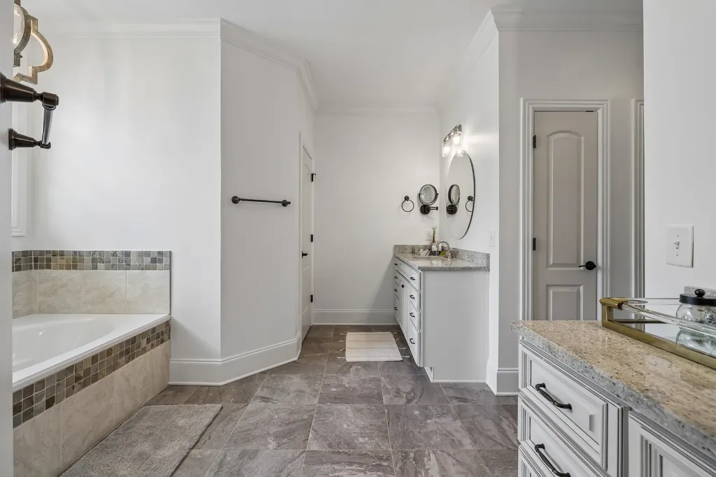 5751 Pinewood Road Franklin TN 37064
