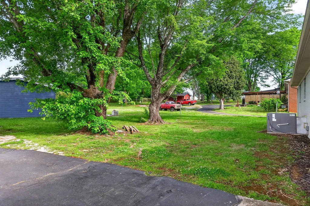 1003 Faulkner Springs Road Mcminnville TN 37110
