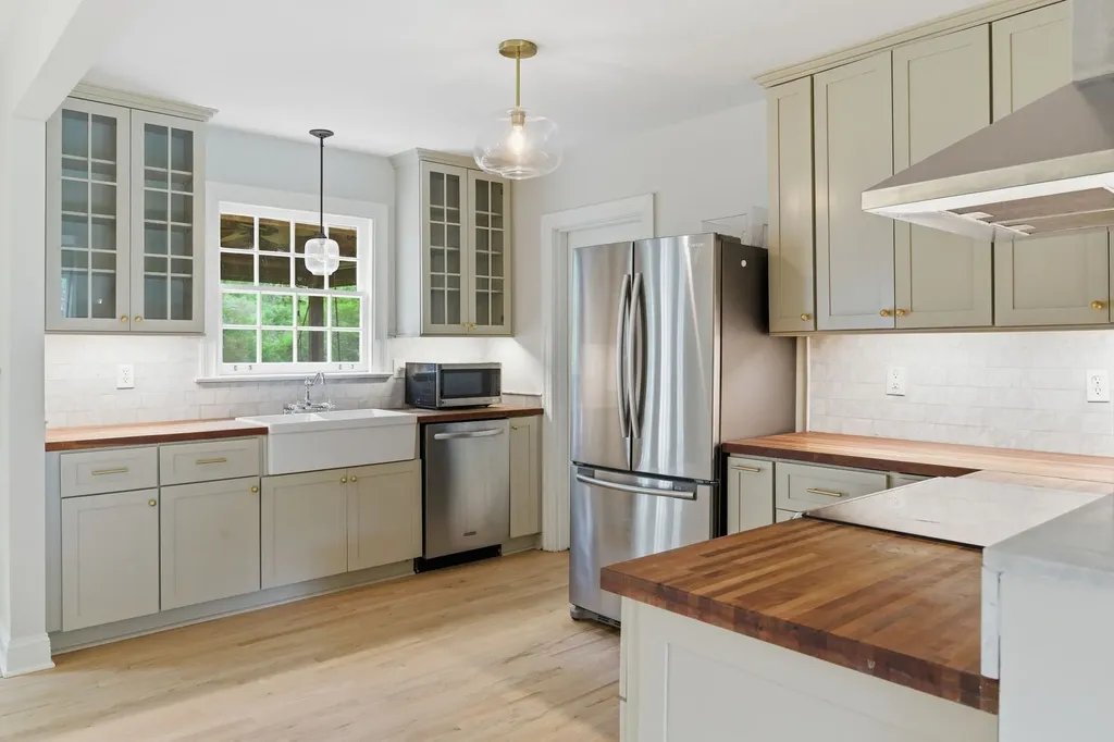 1116 Belvidere Drive Nashville TN 37204
