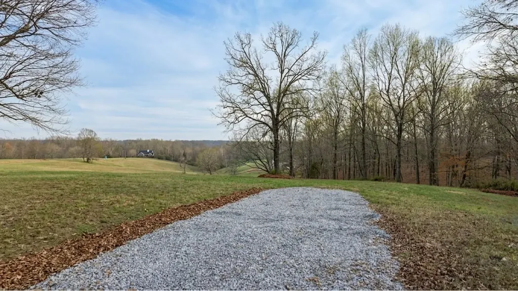 1103 Cowan Road Dickson TN 37055