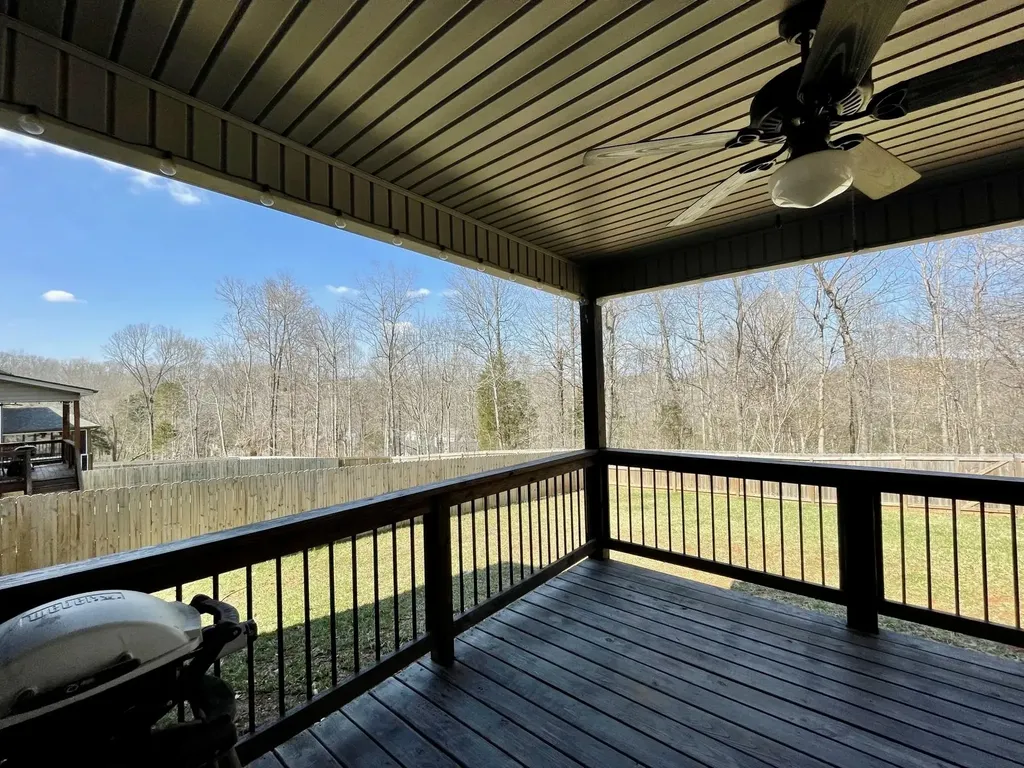 1792 Rains Road Clarksville TN 37042