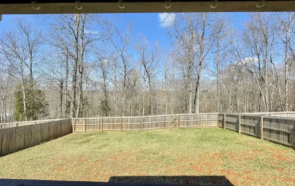 1792 Rains Road Clarksville TN 37042
