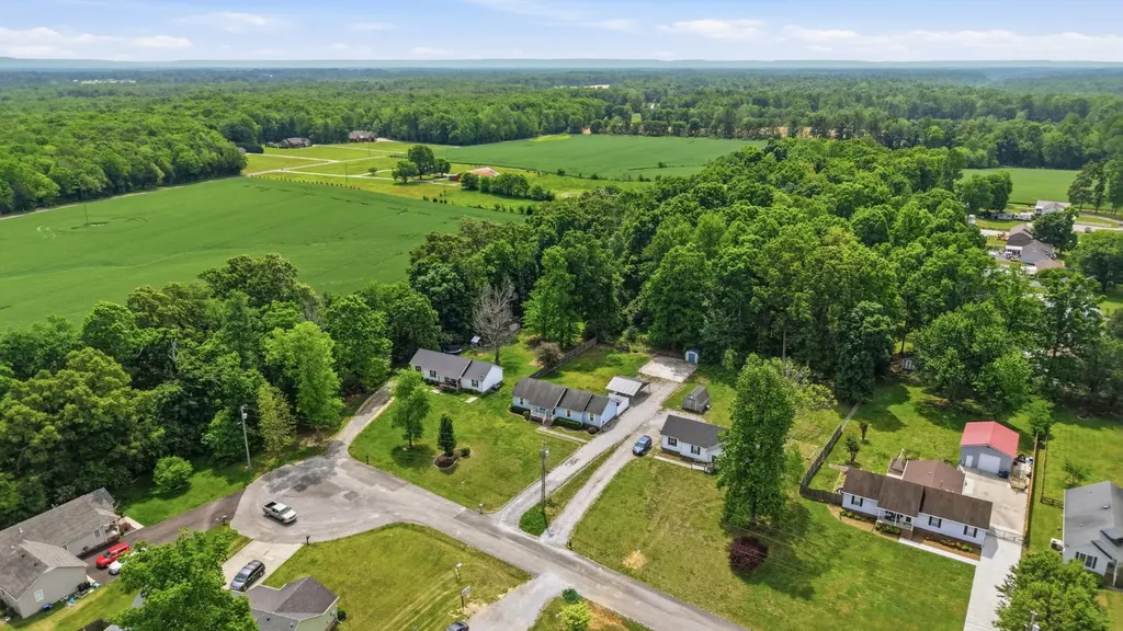 74 Dogwood Court Tullahoma TN 37388