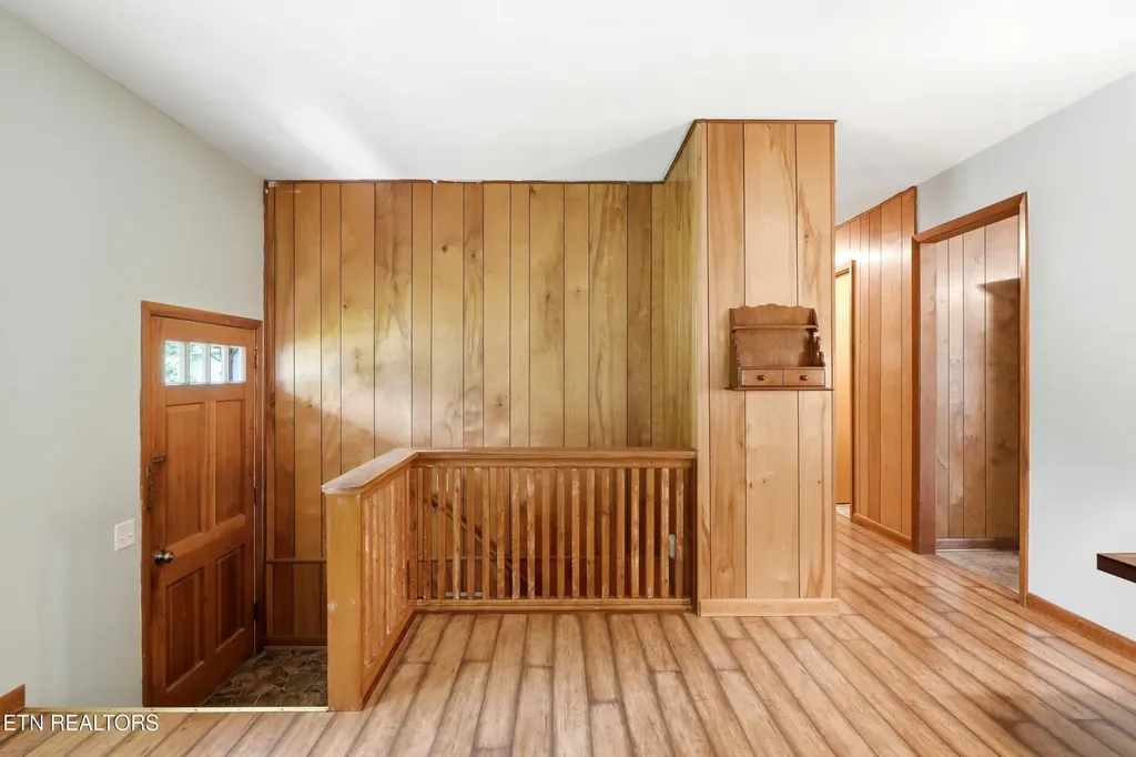 355 Crock Road Loudon TN 37774